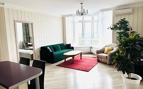 Apartments With Dnipro View